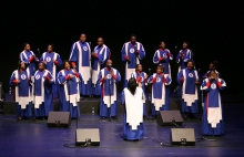 The Mississippi Mass Choir y Orfen Pamplons