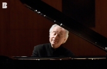 Sir Andrs Schiff, piano