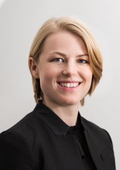 Ruth Reinhardt, directora.