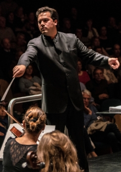 Robert Treviño, director.