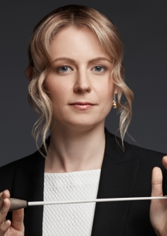 Gemma New, directora.