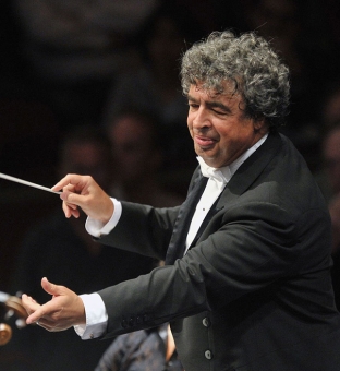 Semyon Bychkov, director.